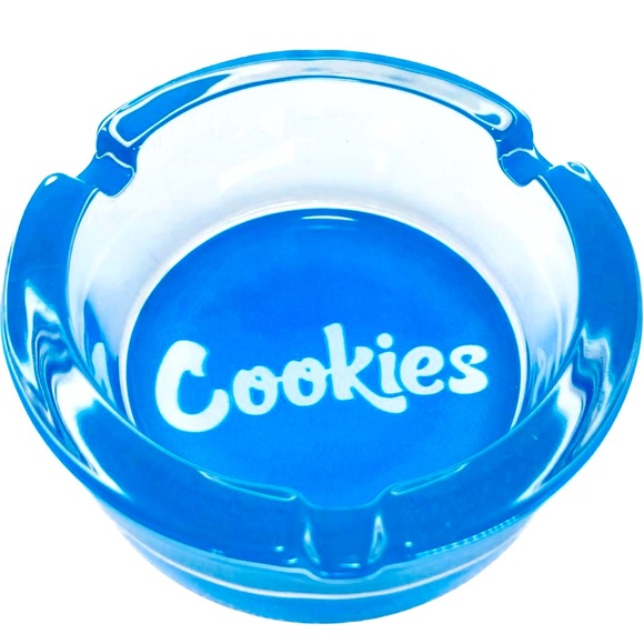 Ashtray - Picture 2 of 3